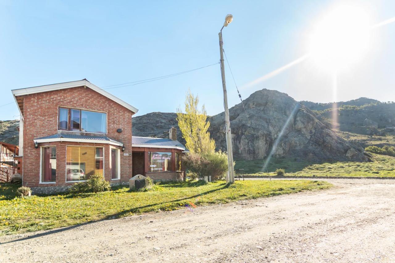 Hostel Luna Country El Chaltén Zewnętrze zdjęcie