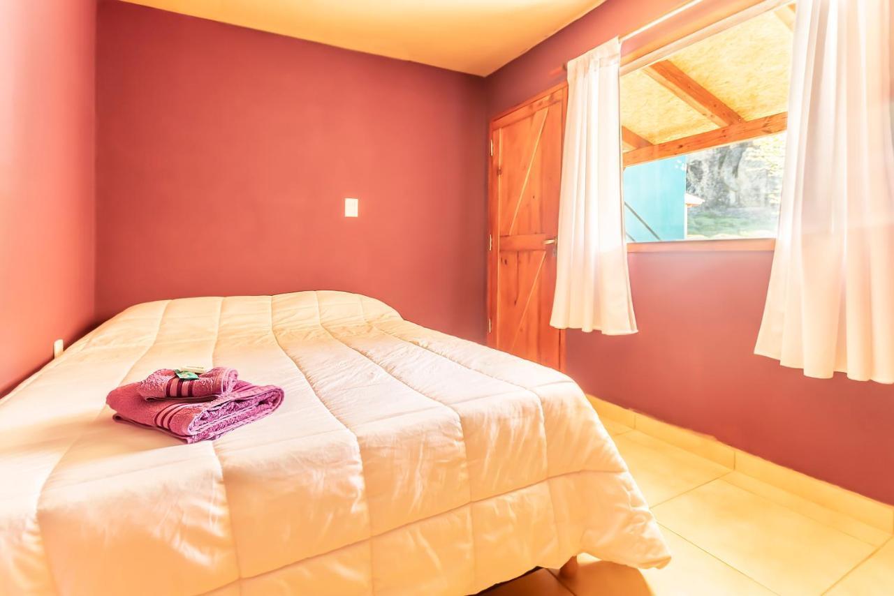 Hostel Luna Country El Chaltén Zewnętrze zdjęcie