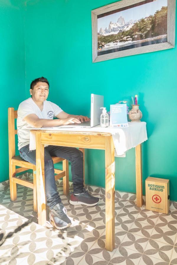 Hostel Luna Country El Chaltén Zewnętrze zdjęcie
