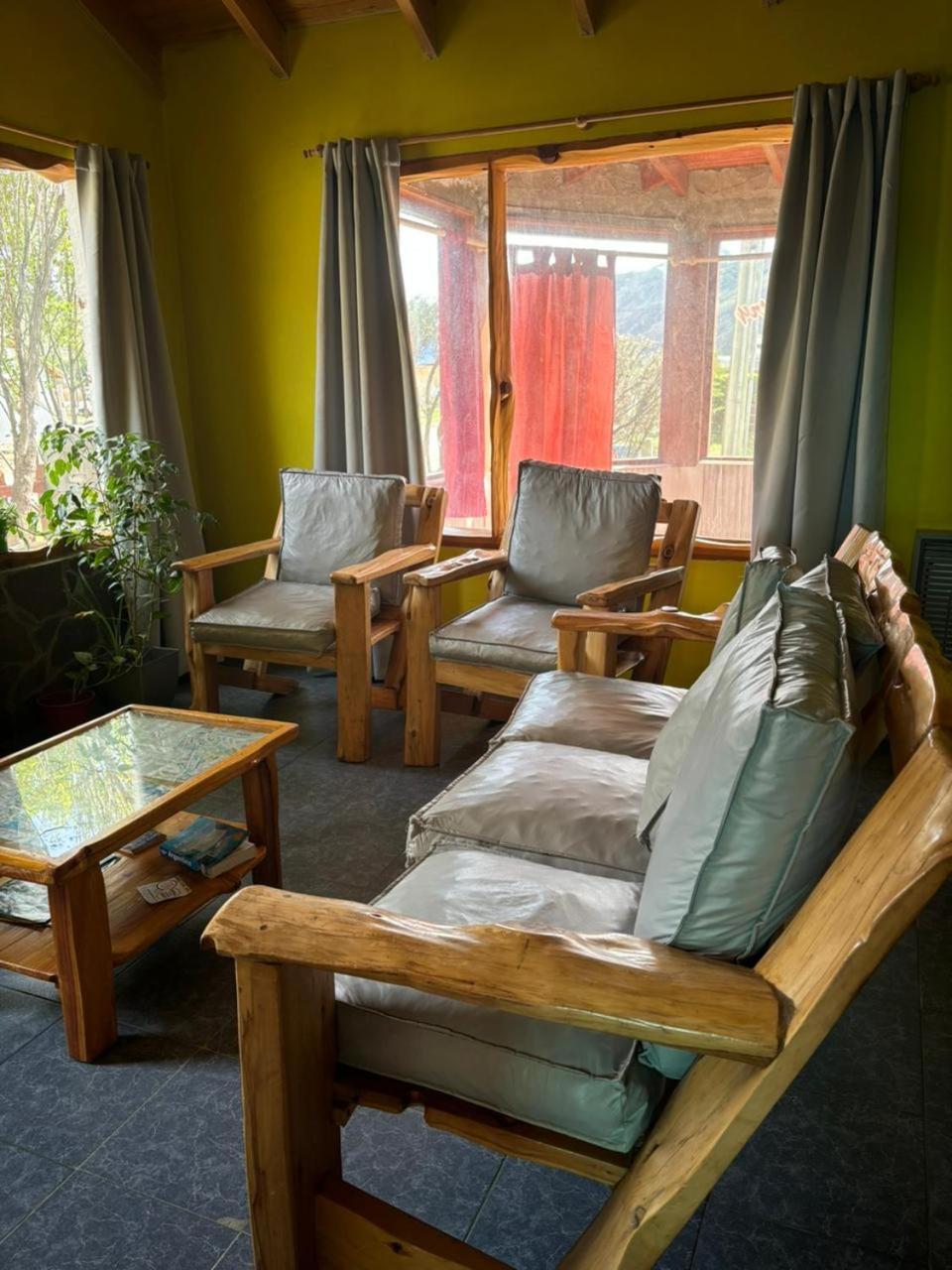Hostel Luna Country El Chaltén Zewnętrze zdjęcie