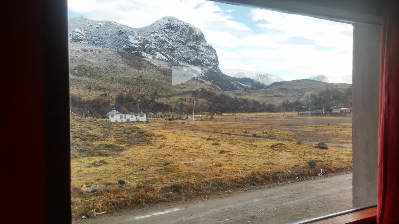 Hostel Luna Country El Chaltén Zewnętrze zdjęcie